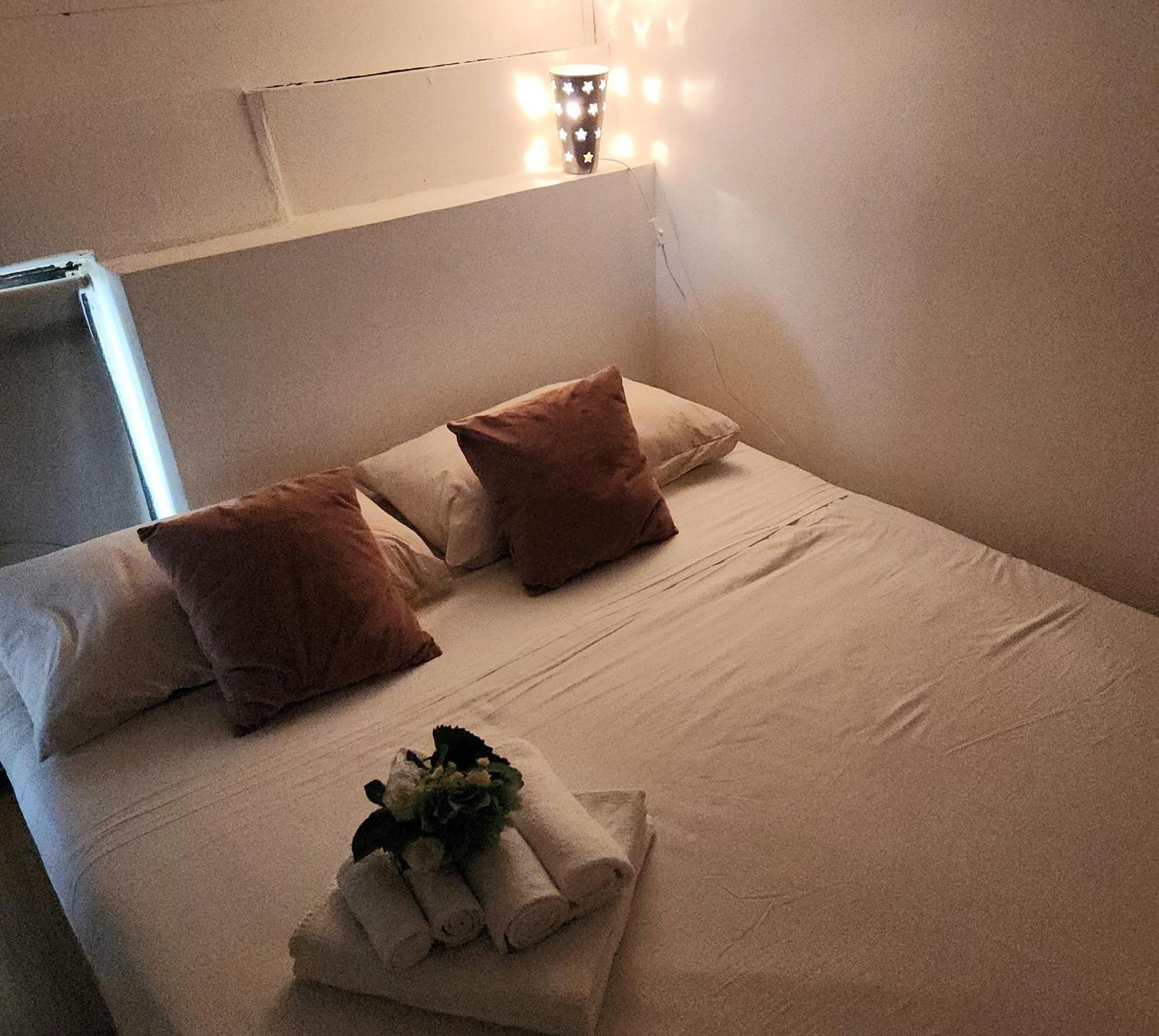 Gaia Suites - A Due Passi Dal Centro - Parcheggio Privato Turin Chambre photo